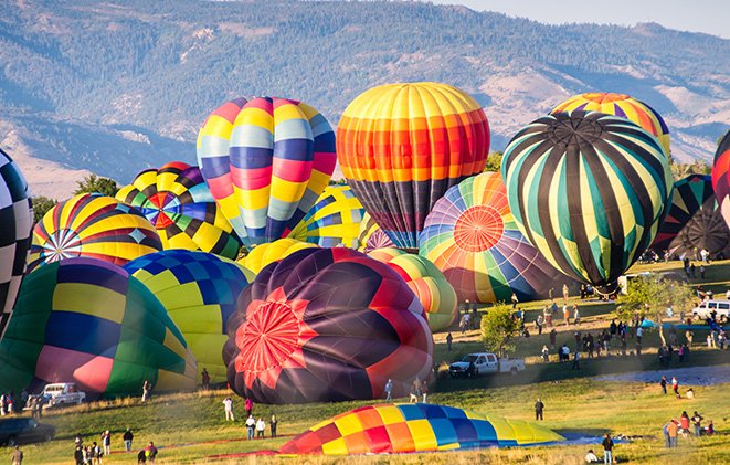 hot air baloons
